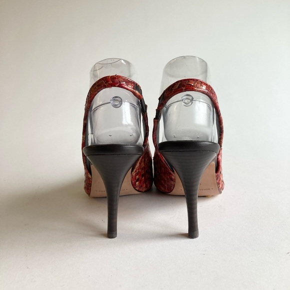 Donald J Pliner Red Burgundy Weaving Leather Point Toe Classic Heels size 7.5 - Picture 8 of 15